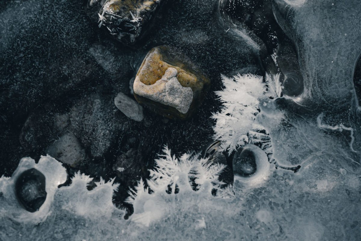 blue, white and brown ice